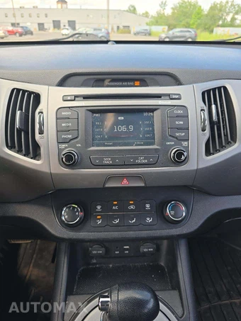2016 Kia Sportage LX - miniatura 10