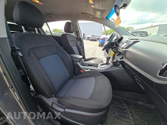 2016 Kia Sportage LX - miniatura 18