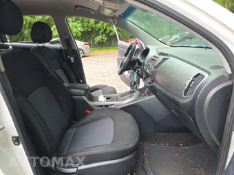 2016 Kia Sportage LX – miniatura 18