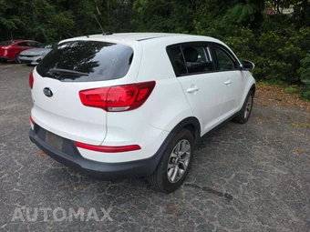 2016 Kia Sportage LX – miniatura 3