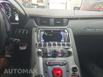 2016 Lamborghini Aventador LP 700-4 Convertible – miniatura 10
