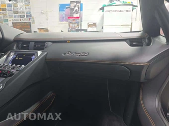 2016 Lamborghini Aventador LP 700-4 Convertible – miniatura 17