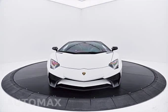 2016 Lamborghini Aventador – miniatura 27