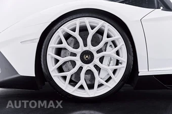2016 Lamborghini Aventador – miniatura 3