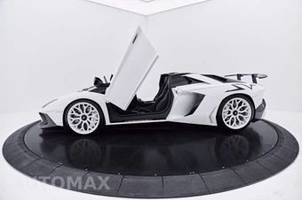 2016 Lamborghini Aventador – miniatura 37