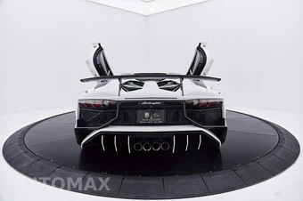 2016 Lamborghini Aventador – miniatura 39
