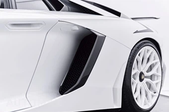 2016 Lamborghini Aventador – miniatura 46
