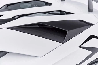 2016 Lamborghini Aventador – miniatura 47