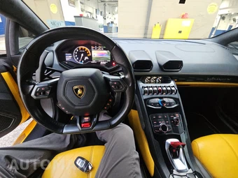 2016 Lamborghini Huracan LP 610-4 – miniatura 11