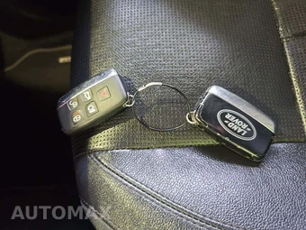 2016 Land Rover Discovery Sport HSE – miniatura 8