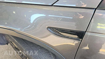 2016 Land Rover Discovery Sport HSE – miniatura 22