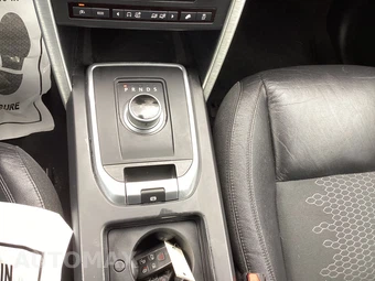2016 Land Rover Discovery Sport SE – miniatura 18