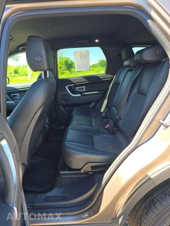 2016 Land Rover Discovery Sport SE – miniatura 10