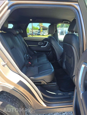 2016 Land Rover Discovery Sport SE – miniatura 13