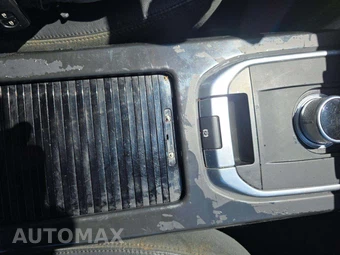 2016 Land Rover Discovery Sport SE – miniatura 18