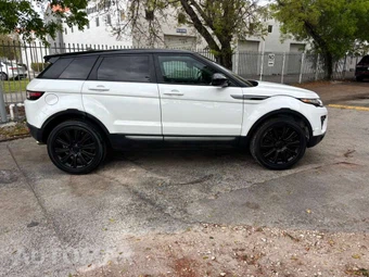2016 Land Rover Range Rover Evoque SE – miniatura 5