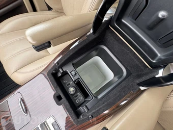 2016 Land Rover Range Rover HSE - miniatura 44