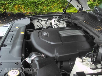 2016 Land Rover Range Rover HSE - miniatura 44