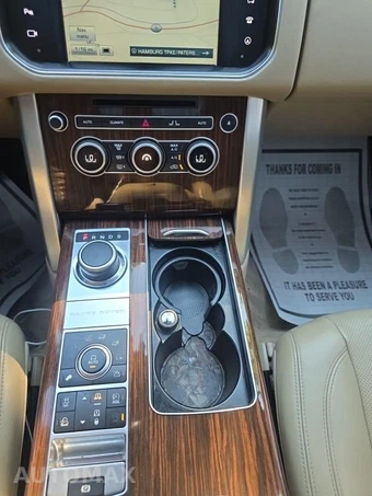 2016 Land Rover Range Rover HSE – miniatura 30