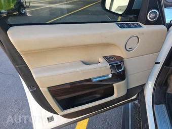 2016 Land Rover Range Rover HSE - miniatura 9