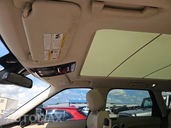2016 Land Rover Range Rover Sport SE – miniatura 18