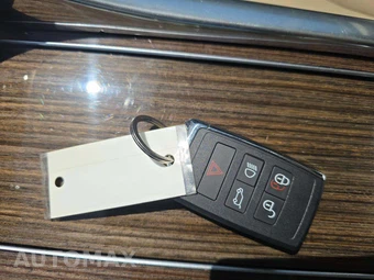 2016 Land Rover Range Rover Sport SE - miniatura 8
