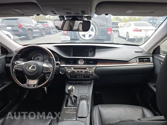 2016 Lexus ES 300h – miniatura 11