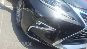 2016 Lexus ES 300h – miniatura 22