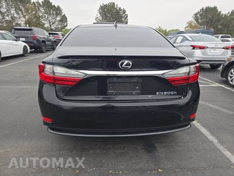 2016 Lexus ES 300h – miniatura 5