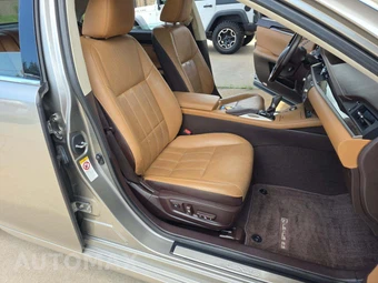 2016 Lexus ES 350 – miniatura 18