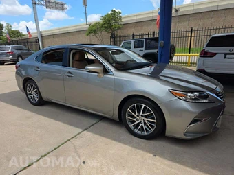 2016 Lexus ES 350 – miniatura 4