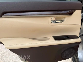 2016 Lexus ES 350 - miniatura 17
