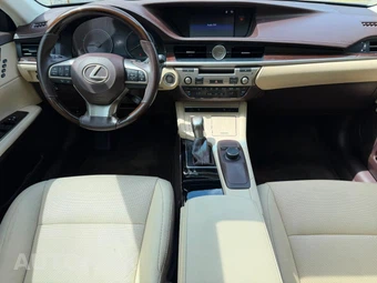 2016 Lexus ES 350 - miniatura 28