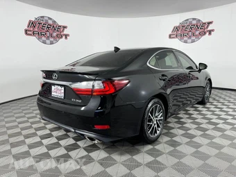 2016 Lexus ES 350 - miniatura 7