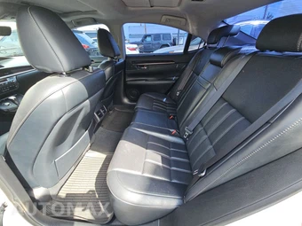 2016 Lexus ES 350 - miniatura 13
