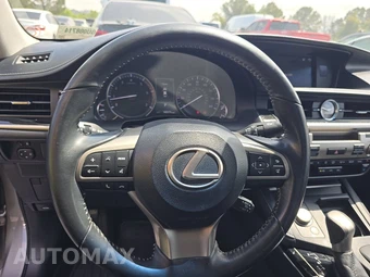 2016 Lexus ES 350 – miniatura 10