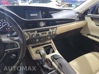2016 Lexus ES 350 - miniatura 10