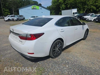 2016 Lexus ES 350 – miniatura 3