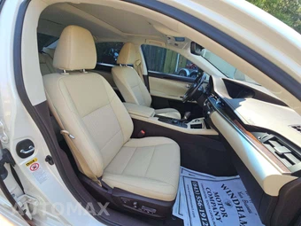 2016 Lexus ES 350 – miniatura 15