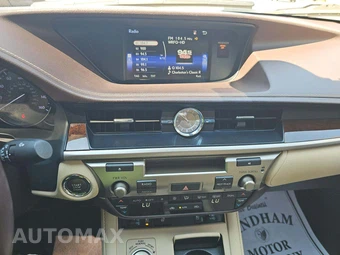 2016 Lexus ES 350 – miniatura 7