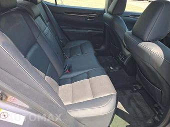 2016 Lexus ES 350 – miniatura 13