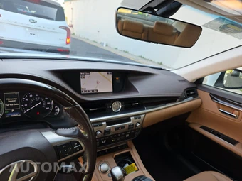 2016 Lexus ES 350 – miniatura 11