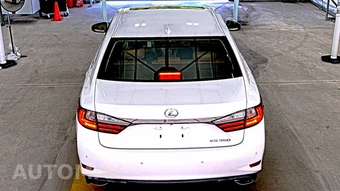 2016 Lexus ES 350 – miniatura 5
