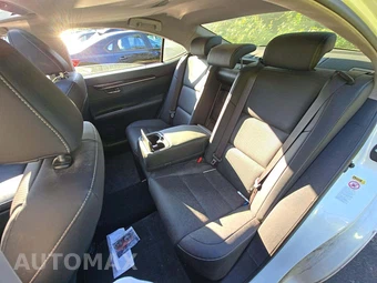 2016 Lexus ES 350 – miniatura 13