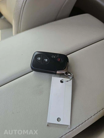 2016 Lexus GX 460 - miniatura 8