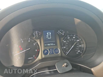 2016 Lexus GX 460 – miniatura 12