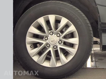 2016 Lexus GX 460 – miniatura 9