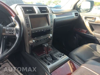2016 Lexus GX 460 - miniatura 11