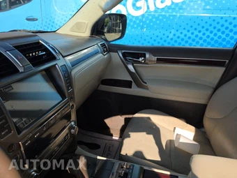 2016 Lexus GX 460 – miniatura 11