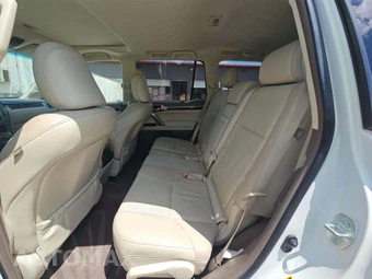 2016 Lexus GX 460 – miniatura 10